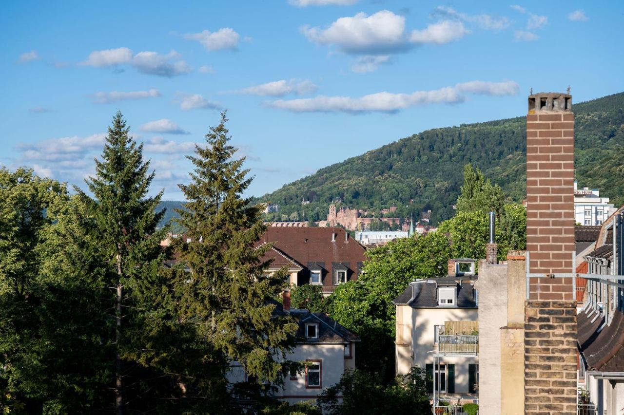 Qube Hotel Bergheim ハイデルベルク エクステリア 写真