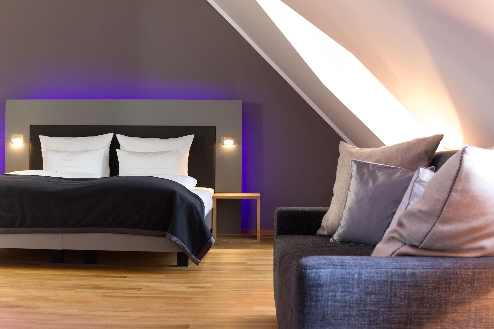 Qube Hotel Bergheim ハイデルベルク エクステリア 写真